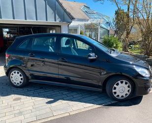 Mercedes-Benz B 180 Gebrauchtwagen