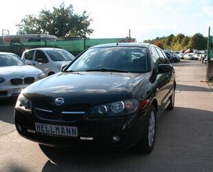 Ford Almera 