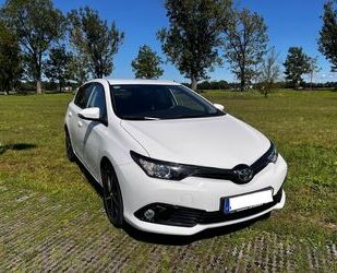 Toyota Auris Gebrauchtwagen