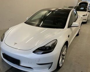 Tesla Model 3 Gebrauchtwagen