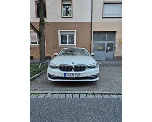 BMW BMW 540i xDrive Touring A - Gebrauchtwagen