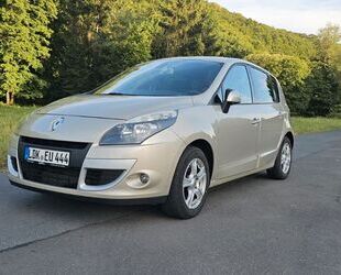 Renault Grand Scenic Gebrauchtwagen