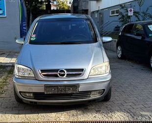 Opel Zafira Gebrauchtwagen