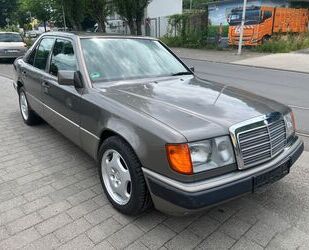 Mercedes-Benz E 200 Gebrauchtwagen