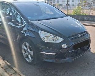 Ford S-Max Gebrauchtwagen