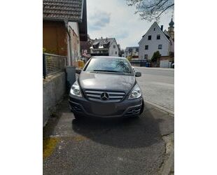 Mercedes-Benz B 180 Gebrauchtwagen