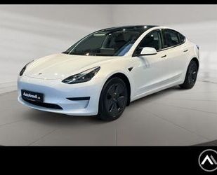 Tesla Model 3 Gebrauchtwagen