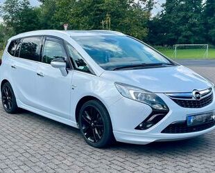 Opel Zafira Tourer Gebrauchtwagen
