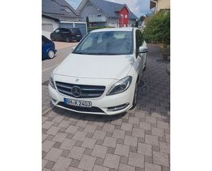 Mercedes-Benz B 180 Gebrauchtwagen