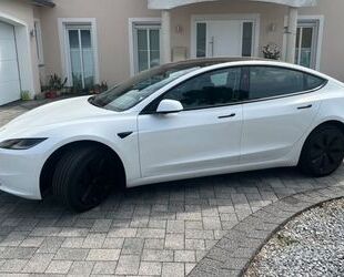 Tesla Model 3 Gebrauchtwagen