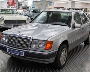 Mercedes-Benz E 200 Gebrauchtwagen