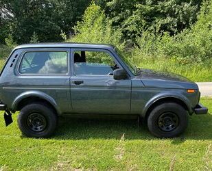 Lada Niva Gebrauchtwagen