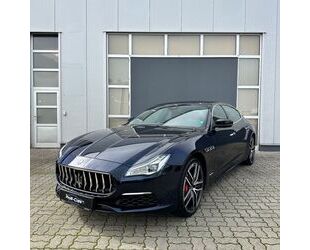 Mercedes-Benz Quattroporte 