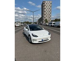 Tesla Model 3 Gebrauchtwagen