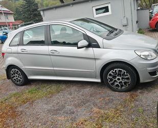 Mercedes-Benz B 180 Gebrauchtwagen