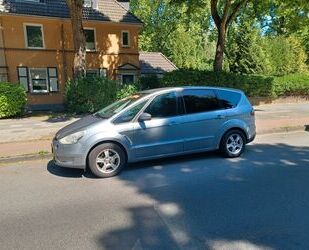 Ford S-Max Gebrauchtwagen