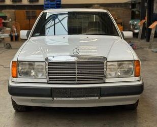 Mercedes-Benz E 200 Gebrauchtwagen