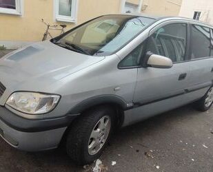 Opel Zafira Gebrauchtwagen