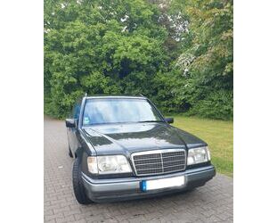 Mercedes-Benz 220 Gebrauchtwagen