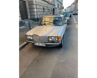 Mercedes-Benz E 230 Gebrauchtwagen