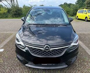 Opel Zafira Tourer Gebrauchtwagen