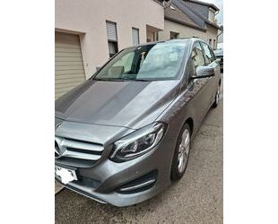 Mercedes-Benz B 220 Gebrauchtwagen