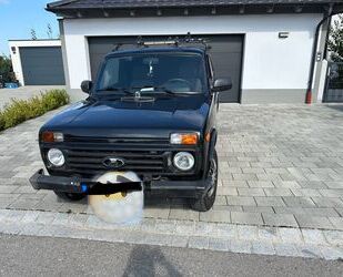 Lada Niva Gebrauchtwagen