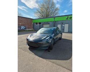 Tesla Model 3 Gebrauchtwagen