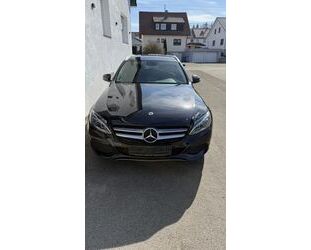 Mercedes-Benz 220 Gebrauchtwagen