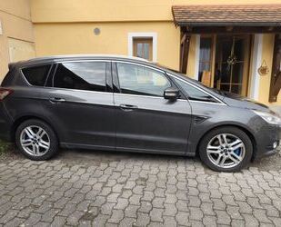Ford S-Max Gebrauchtwagen