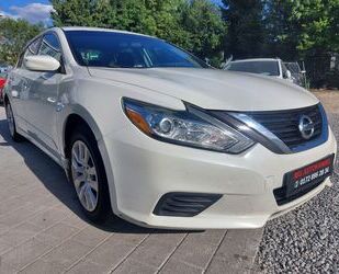Nissan Altima Gebrauchtwagen