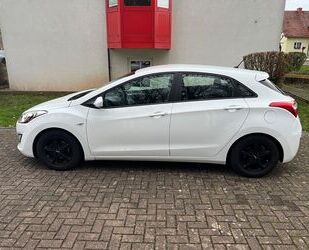 Toyota i30 