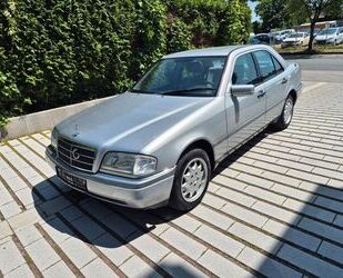Mercedes-Benz C 180 Gebrauchtwagen