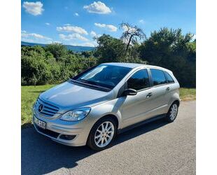 Mercedes-Benz B 180 Gebrauchtwagen