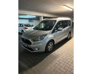 Ford Tourneo Connect Gebrauchtwagen