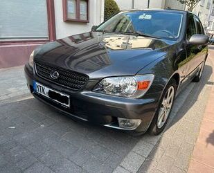 Lexus IS 200 Gebrauchtwagen