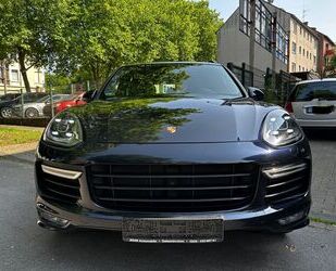 Mercedes-Benz Cayenne 