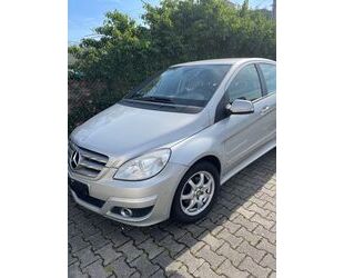 Mercedes-Benz B 200 Gebrauchtwagen