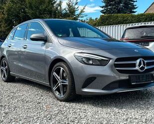 Mercedes-Benz B 220 Gebrauchtwagen