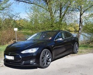 Tesla Model S Gebrauchtwagen