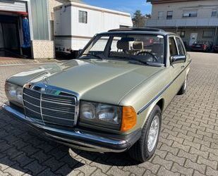 Mercedes-Benz 230 Gebrauchtwagen