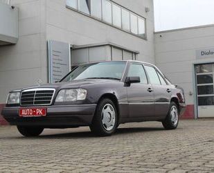 Mercedes-Benz 220 Gebrauchtwagen