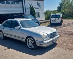 Mercedes-Benz 230 Gebrauchtwagen