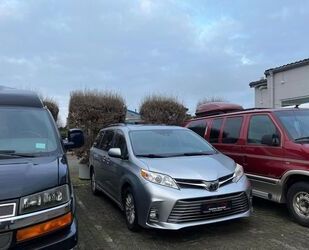 Toyota Sienna Gebrauchtwagen