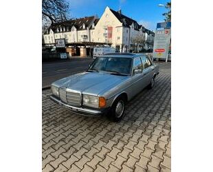 Mercedes-Benz 230 Gebrauchtwagen