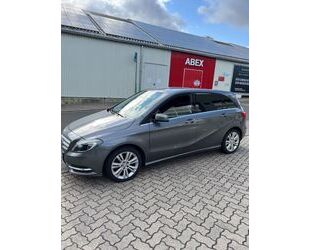 Mercedes-Benz B 180 Gebrauchtwagen