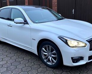 INFINITI Q70 Gebrauchtwagen