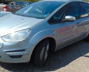 Ford S-Max Gebrauchtwagen