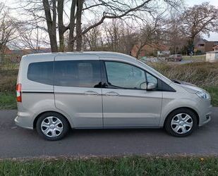 Ford Tourneo Courier Gebrauchtwagen