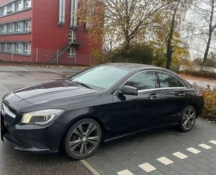 Mercedes-Benz CLA 180 Gebrauchtwagen